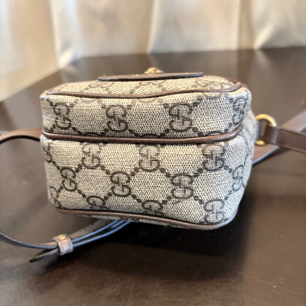 Gucci Beige Brown GG Canvas Mini Crossbody Backpack with Yellow Handle - Picture 6 of 12